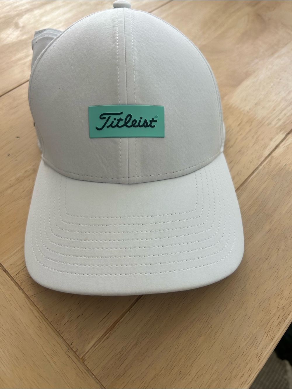 Disney Golf Titleist White Cap with Mint Logo Patch